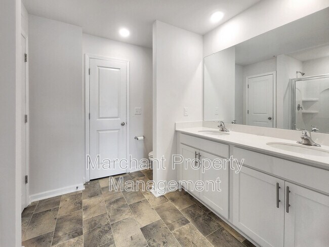 Building Photo - 1322 Wunder Way