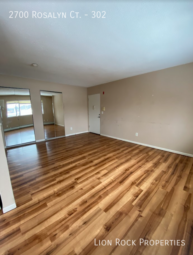 Building Photo - Charming Condo in New Hope for $1,375/month!