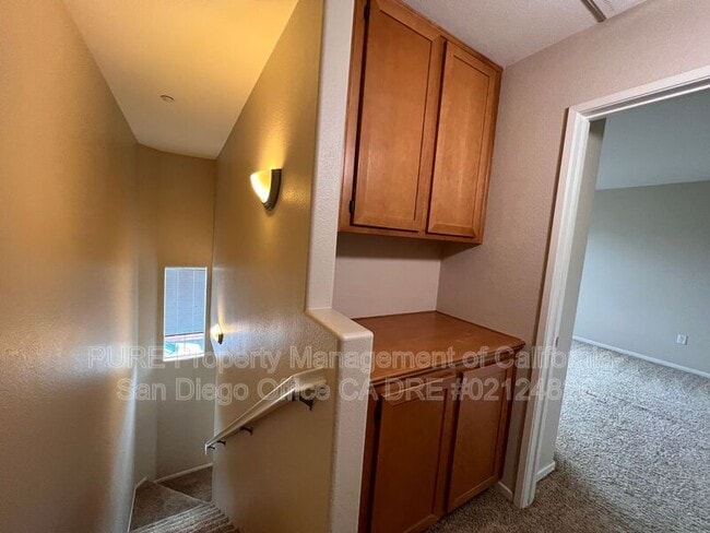 Building Photo - 1586 Sumac Pl