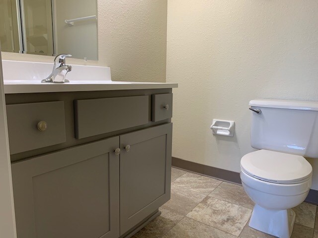 Building Photo - 4350 N 94th St