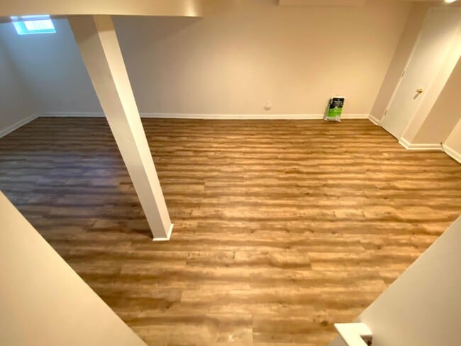 Building Photo - 1330 Pannelly Pl