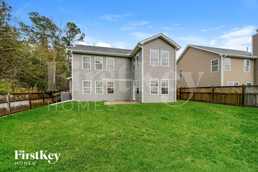 Building Photo - 373 Fox Ridge Ln