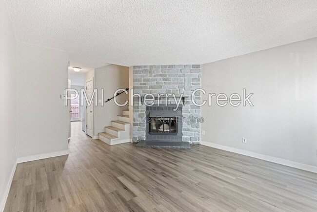 Building Photo - 1223 S Idalia St