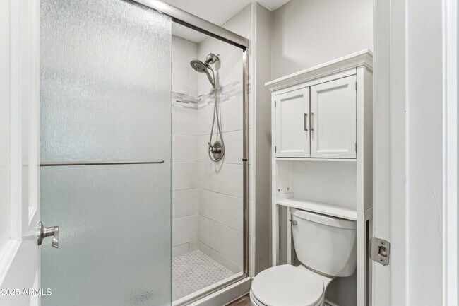Building Photo - 9465 N 92nd St