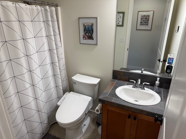 Upstairs Full Bath - 11836 SW Palermo St