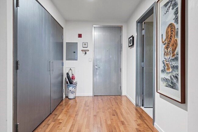 Building Photo - 1313 Washington St