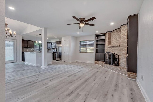 Building Photo - 10618 Sageberry Dr