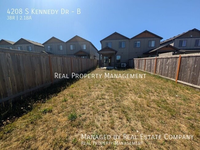 Building Photo - 4208 S Kennedy Dr
