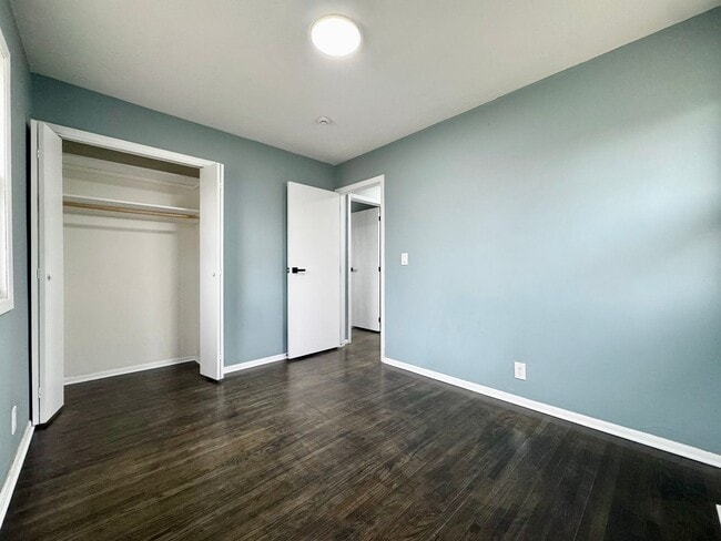 Building Photo - Remodeled 3 bed, 2 bath Millard home