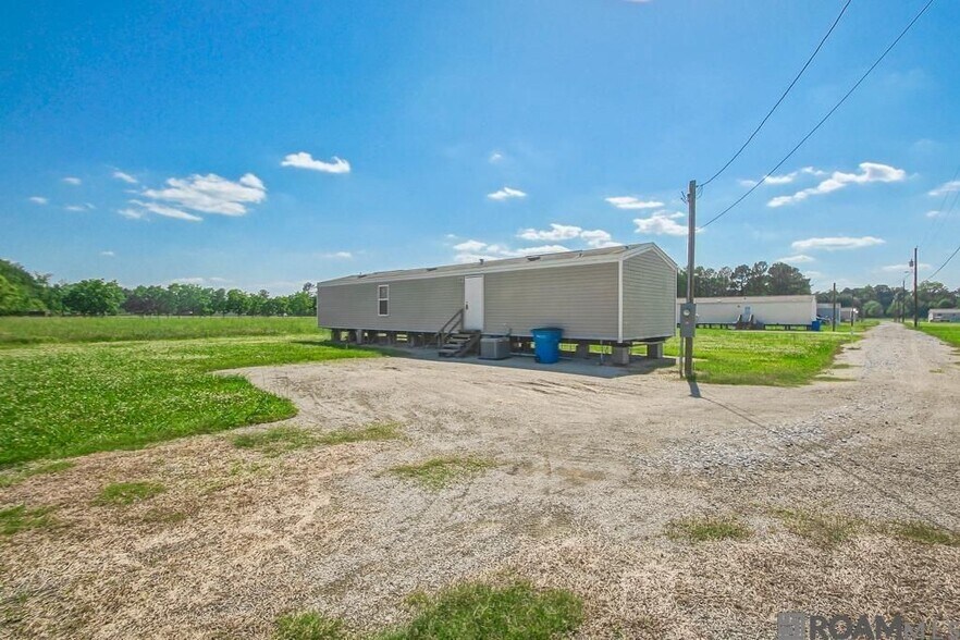 Building Photo - 12990 Laws Ln