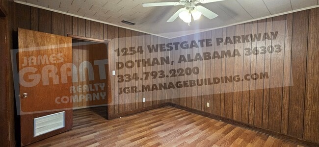 Building Photo - 1000 E Lafayette St