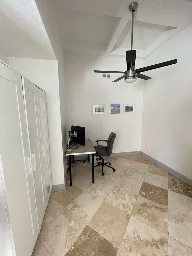 Building Photo - COMING SOON, Fully Furnished Desert Gem!