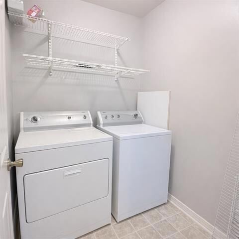 Building Photo - 926 Armand St