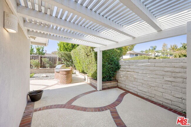 Building Photo - 4231 Orchardview Ct