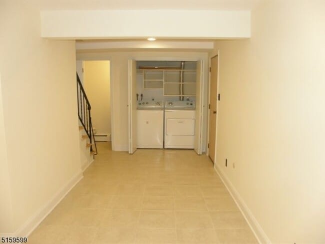 Building Photo - 768 Springfield Ave