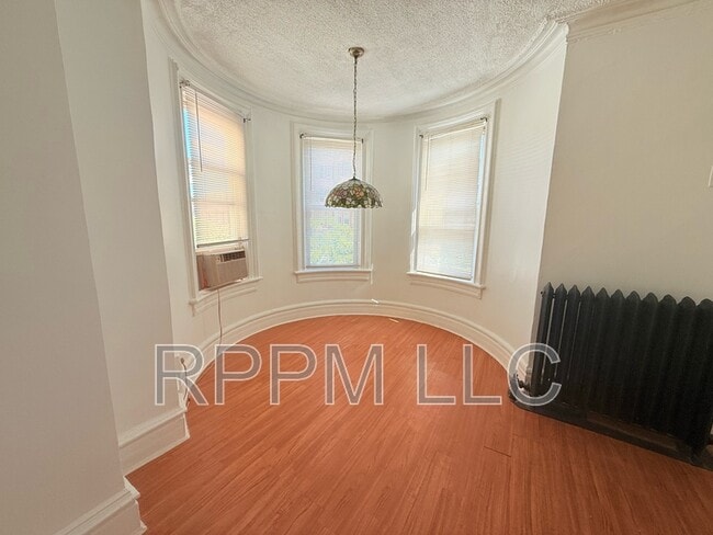 Building Photo - 157 Harrison Ave