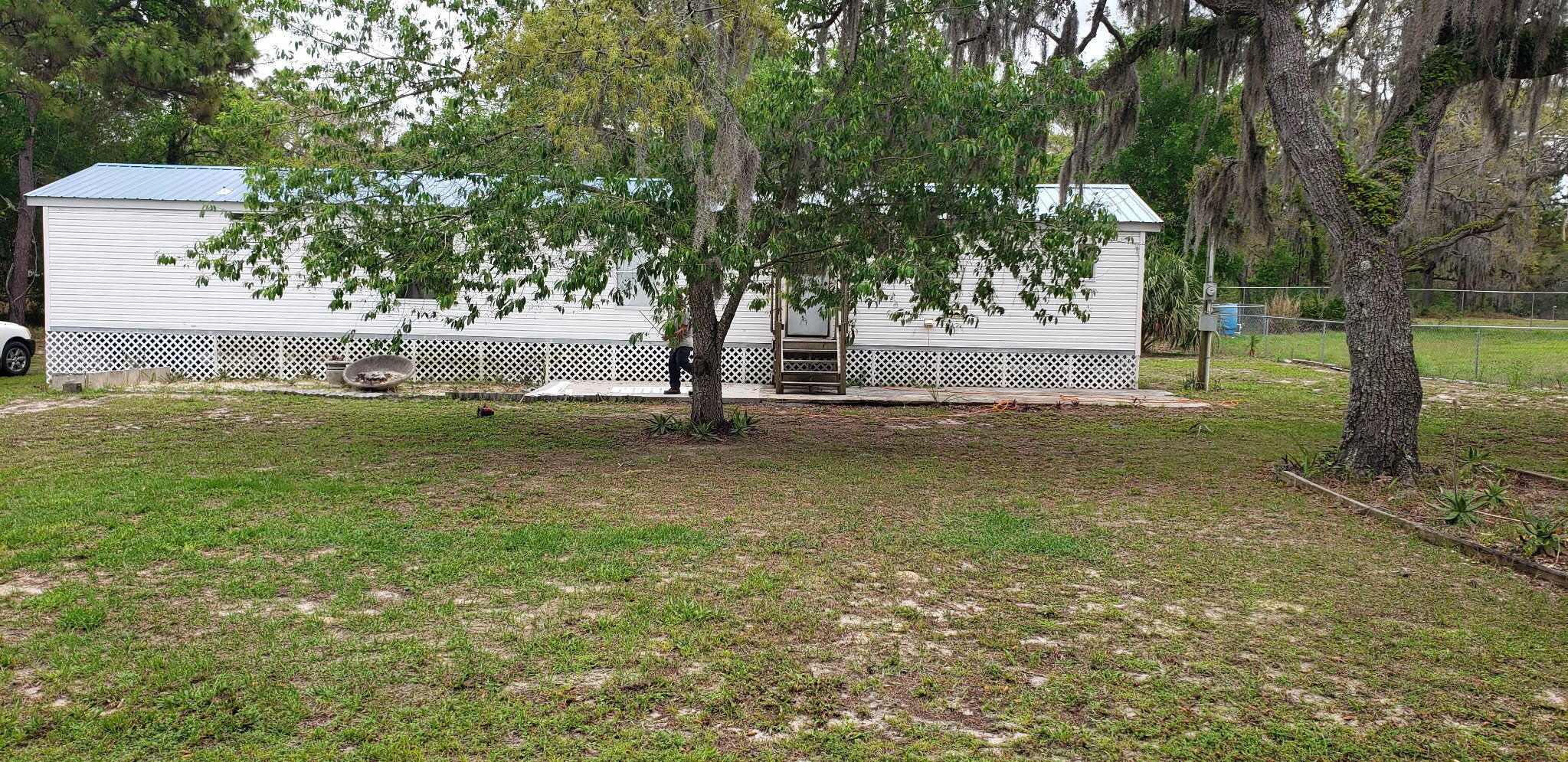 Building Photo - 17014 Meridian Blvd