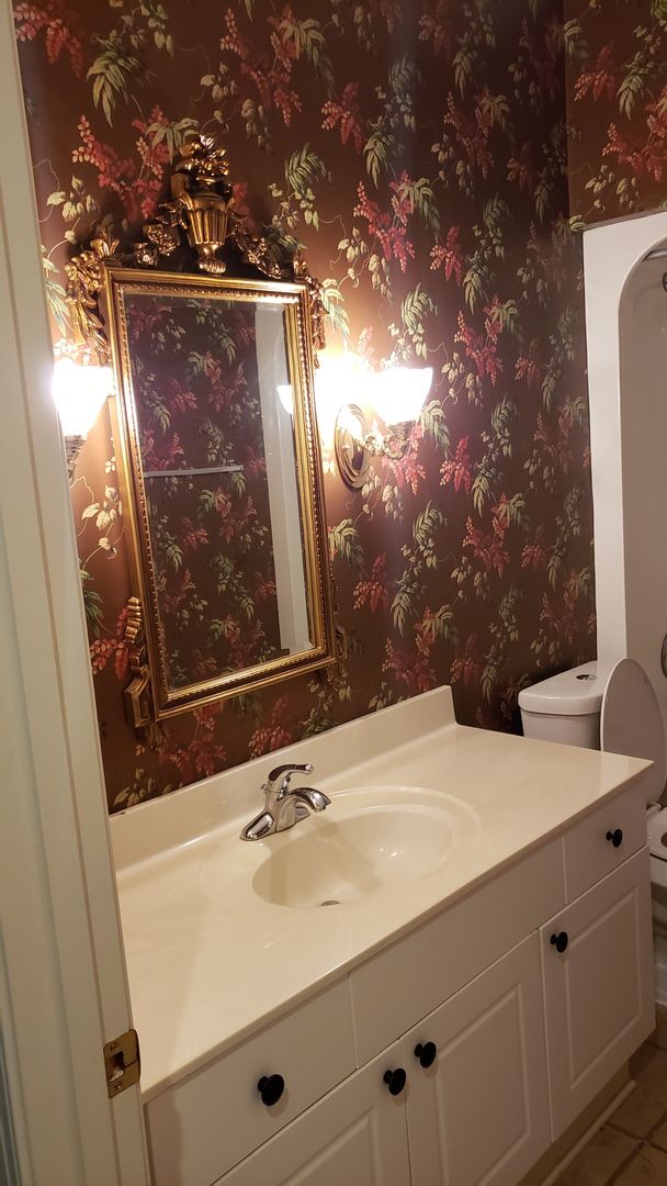 Building Photo - 3 Bedroom 2 Bathroom house in Ogletree Area!