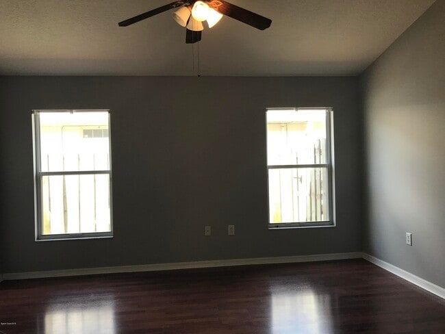 Building Photo - 1271 Potomac Dr