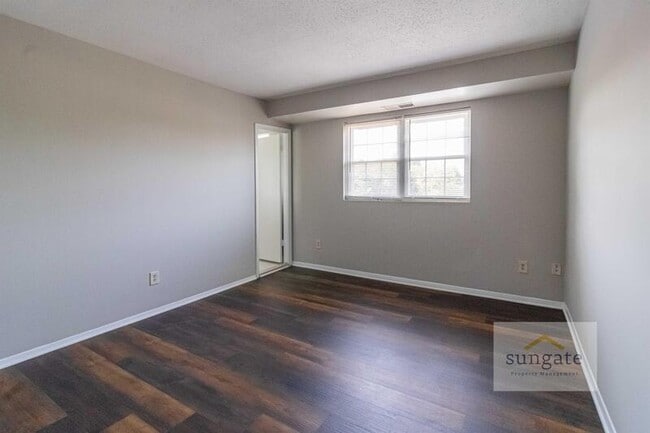 Building Photo - 11912 Tarragon Rd