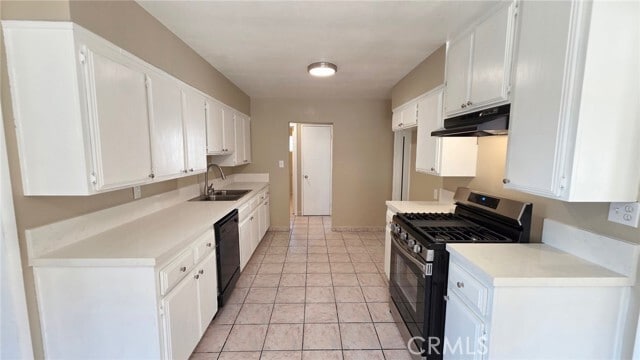 Building Photo - 8427 Oleander Ave