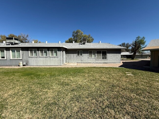 Building Photo - 4849 E Lake Point Cir