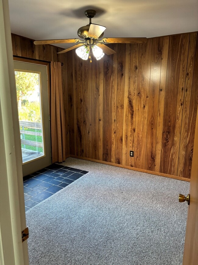 Building Photo - 803 McDonnell St