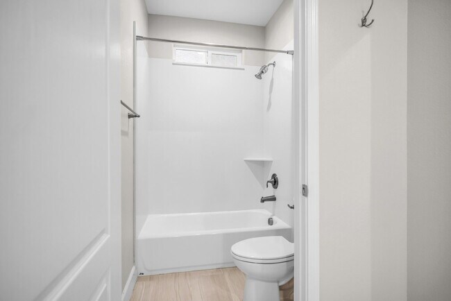 Building Photo - Available now | 3 bedroom + office | 3 full bath | Solar