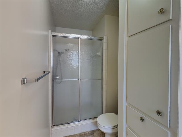 Building Photo - 6220 Wheaton Dr