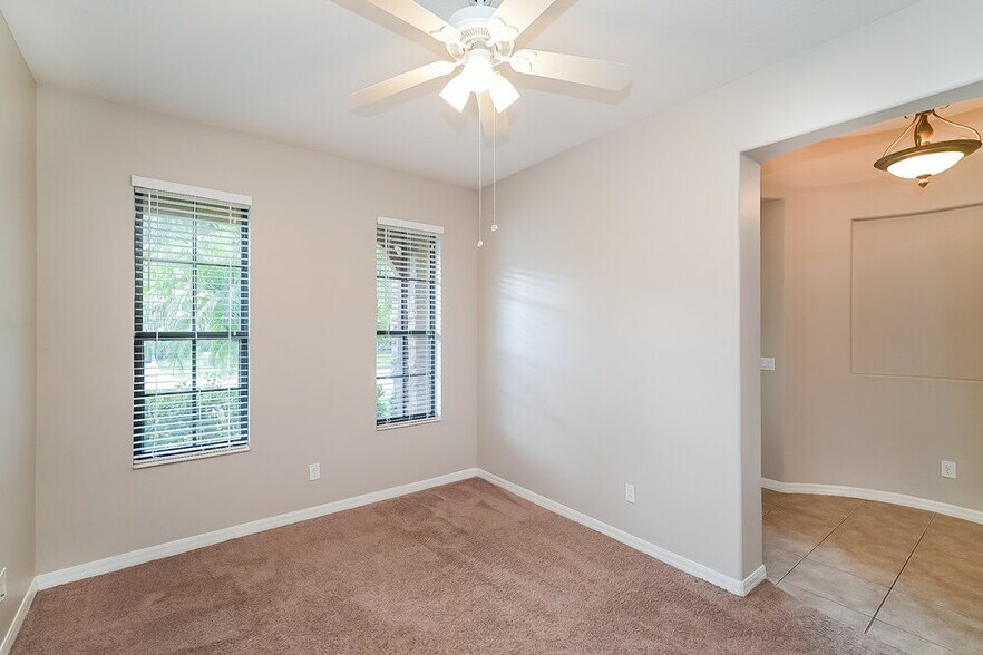 Building Photo - 20355 Chestnut Grove Dr