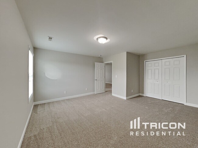 Building Photo - 7337 Ethans Way