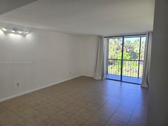 Building Photo - 8045 SW 107th Ave