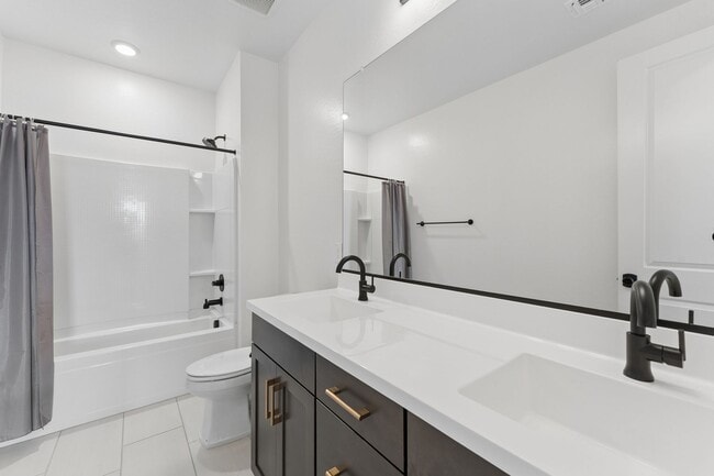 Building Photo - Luxury Waterston North Home with Private Generation Suite and Resort-Style Living