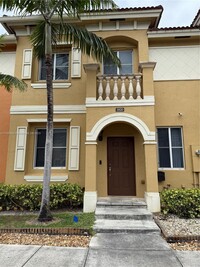 Building Photo - 1820 SW 89th Terrace