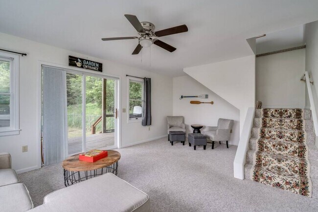 Building Photo - 40537 NY-12