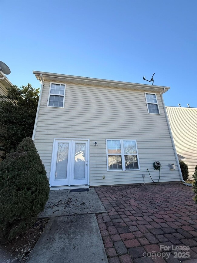 Building Photo - 11220 Suunto Ln