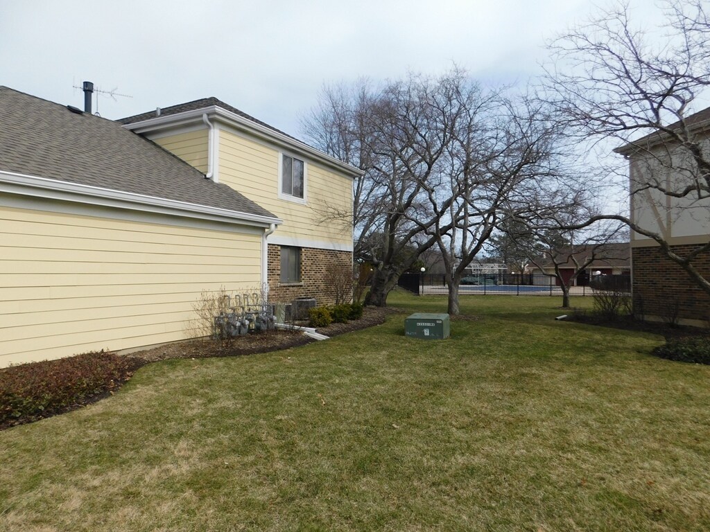 Building Photo - 573 Greystone Ln