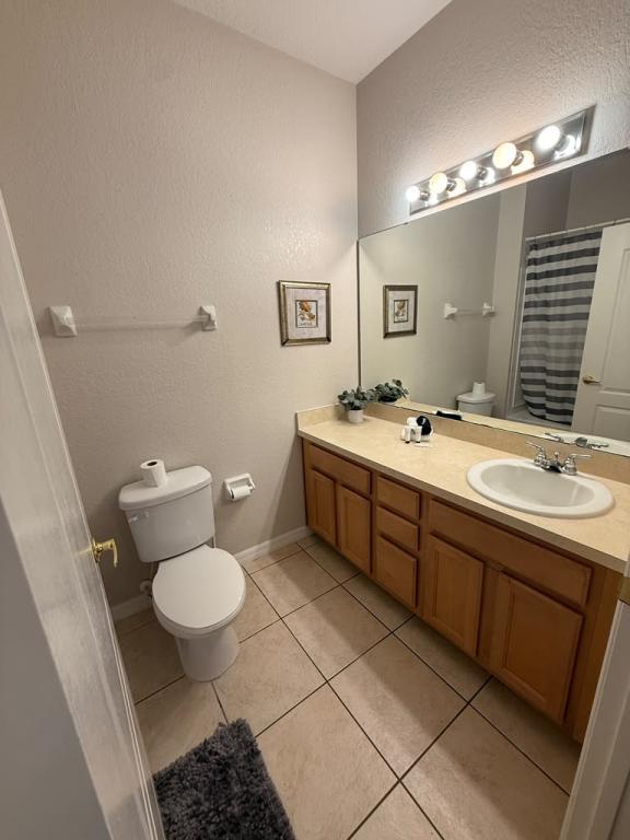 Building Photo - 2411 Caravelle Cir
