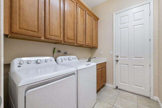 Building Photo - 80598 Avenida San Felipe