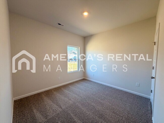 Building Photo - Move-in Special! New Construction Home for Rent! Sign a 13-month lease by 4/30/2026 and receive a...
