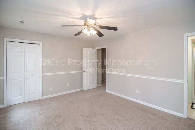 Building Photo - 1806 Township Cir