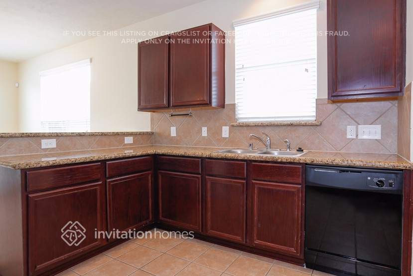 Building Photo - 1007 Doubletree Glen Dr