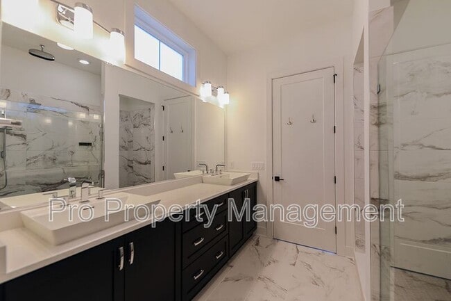 Building Photo - 35 Lookout Rdg