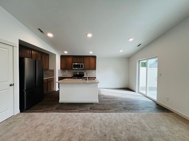 Building Photo - Non-Refundable & Security Deposit Total: $...