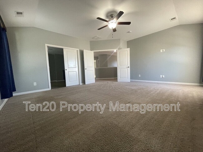 Building Photo - 4955 Brightstar Ln