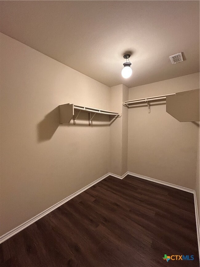 Building Photo - 1137 Brown Rock Dr