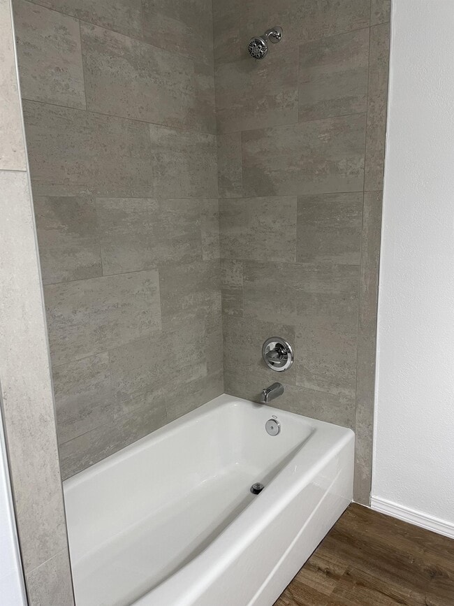 Building Photo - 4202 Concord Pl