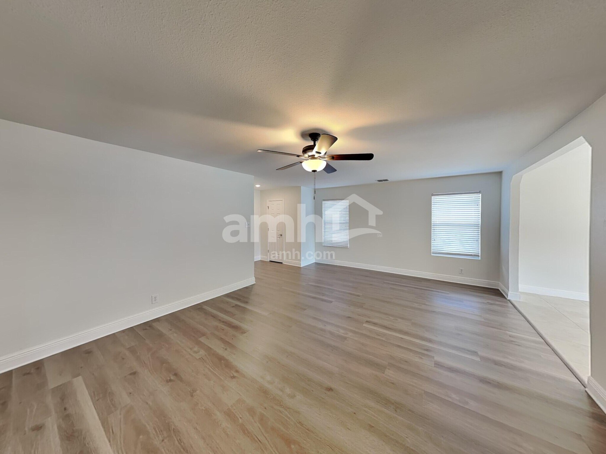 Building Photo - 8134 Brushy Mdw