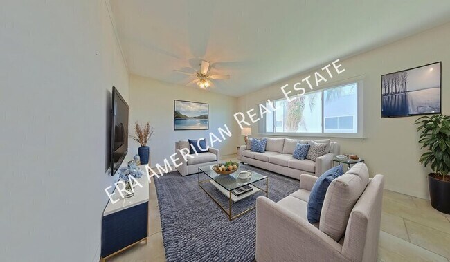 Building Photo - 726 Eglin Pkwy NE