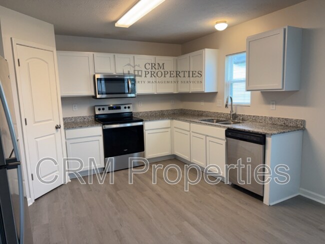 Building Photo - 211 Barr Ct